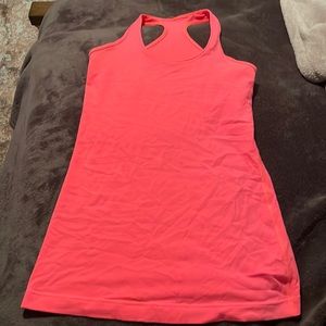 athletic tank top